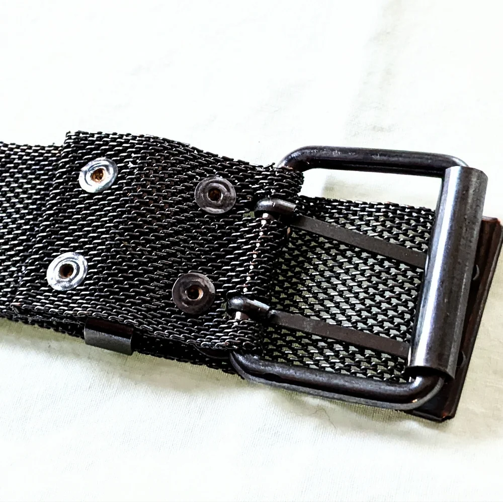 Silver Metallic, Moto, Unisex, Adjustable Belt from London. W 42", H 1.5" HP! - Picture 4 of 7